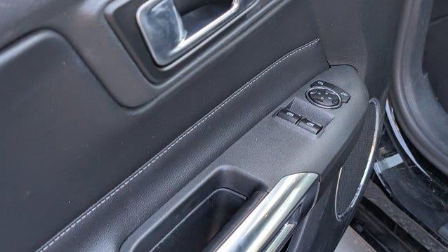 2023 Ford Mustang EcoBoost