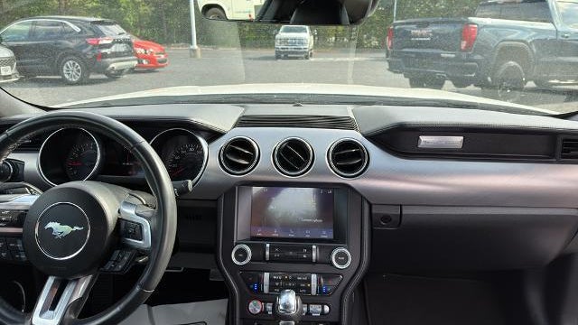 2023 Ford Mustang EcoBoost