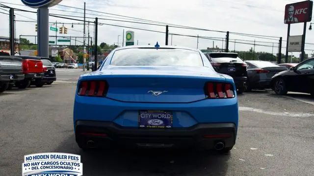 2024 Ford Mustang EcoBoost