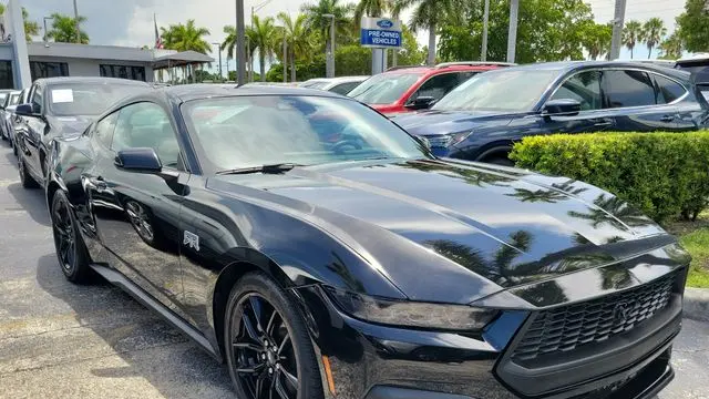 2024 Ford Mustang EcoBoost