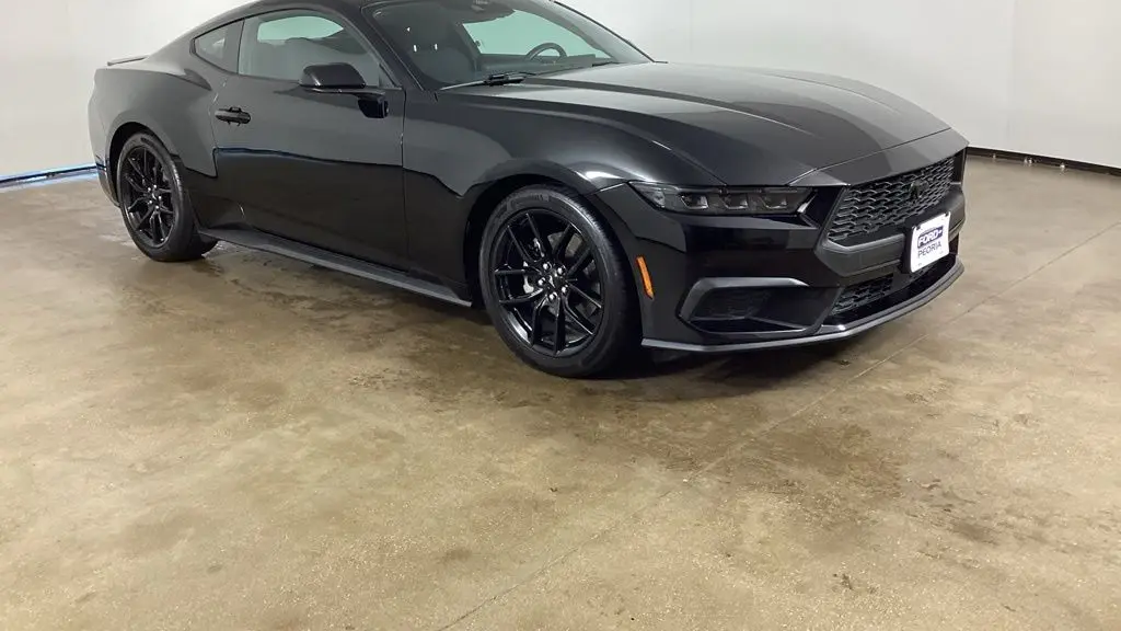 2024 Ford Mustang EcoBoost