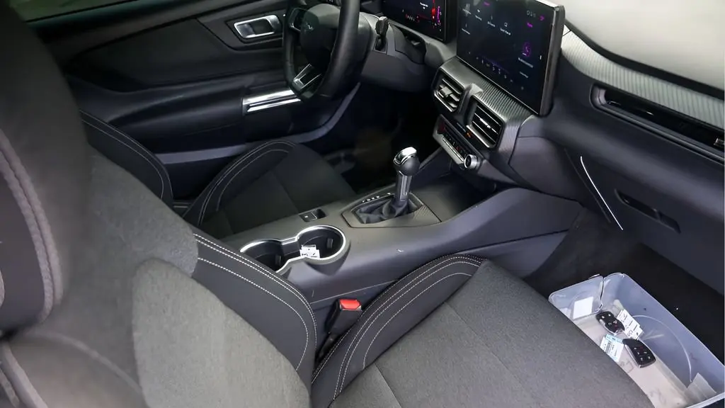 2025 Ford Mustang EcoBoost Premium