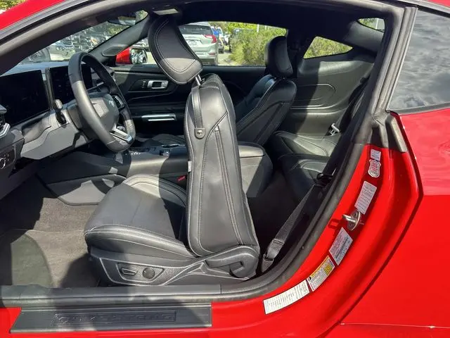 2026 Ford Mustang - $33,538