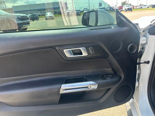 2018 Ford Mustang - $16,544
