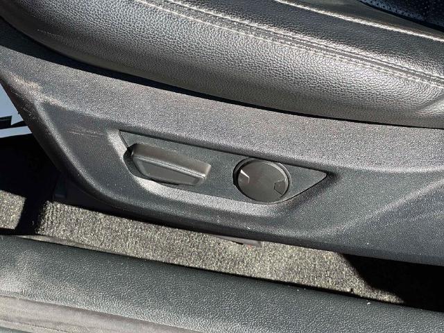 2020 Ford Mustang - $19,898