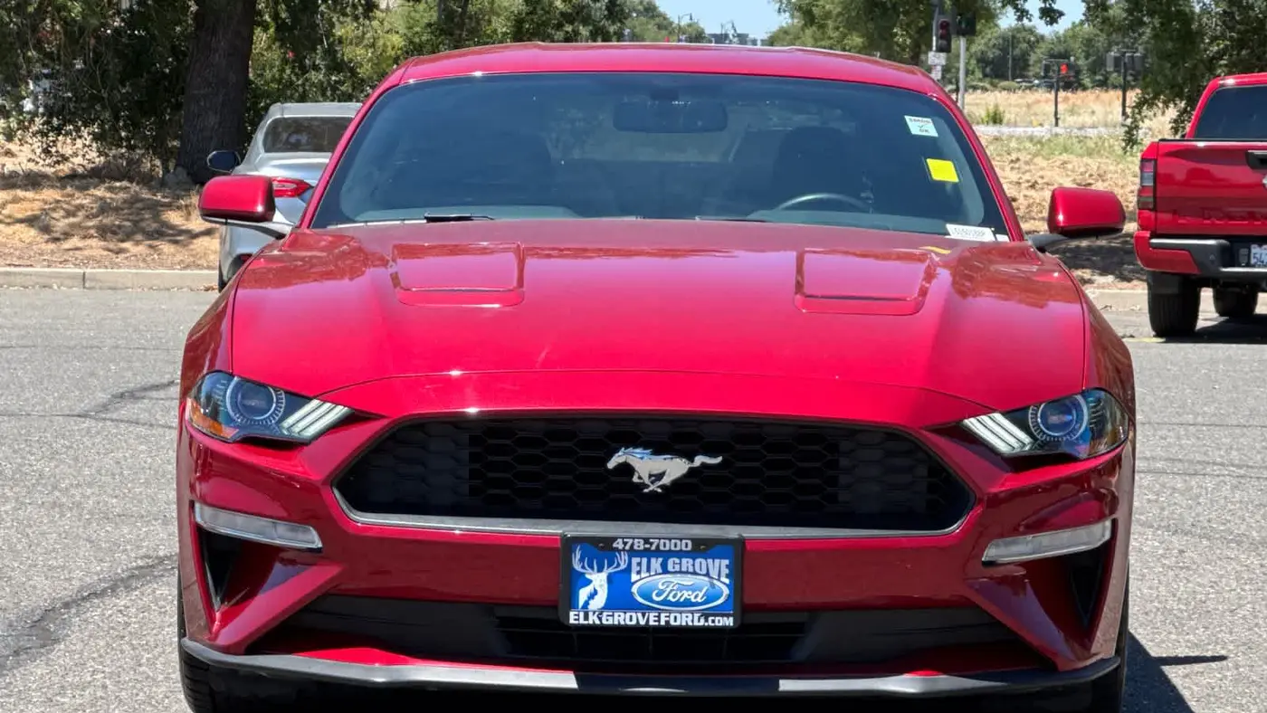 2020 Ford Mustang EcoBoost