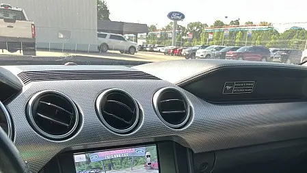 2020 Ford Mustang EcoBoost