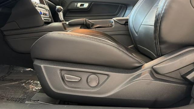 2021 Ford Mustang EcoBoost
