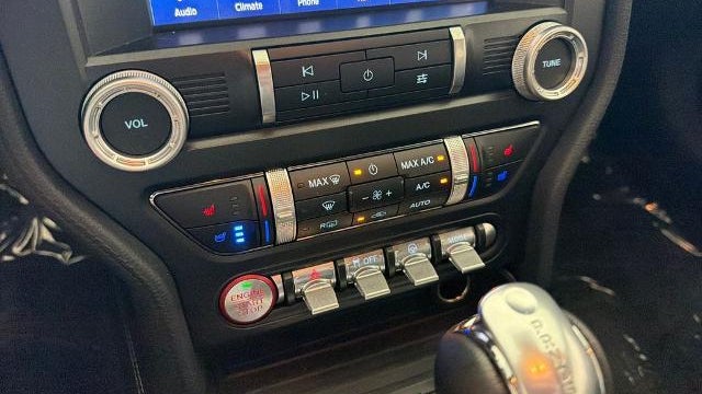 2021 Ford Mustang EcoBoost