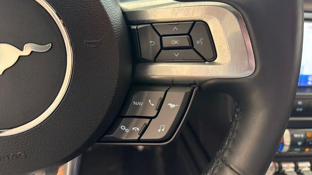 2021 Ford Mustang EcoBoost