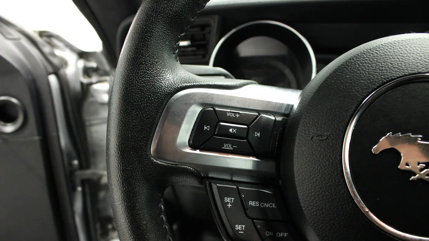 2022 Ford Mustang EcoBoost