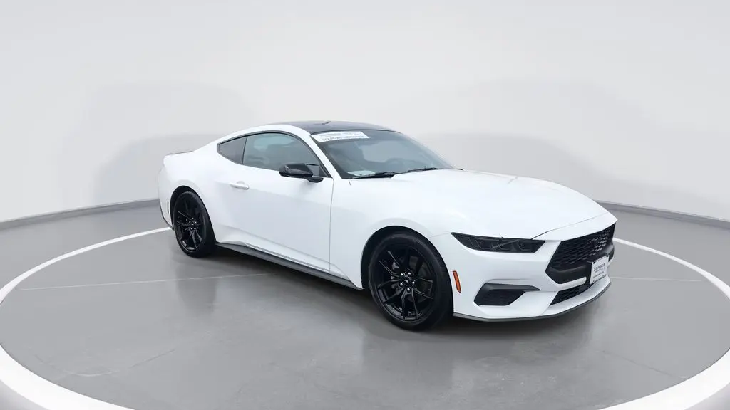 2024 Ford Mustang EcoBoost