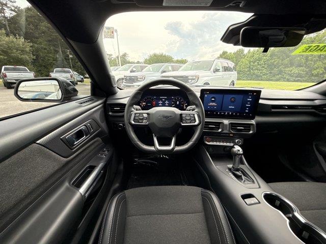 2025 Ford Mustang - $31,950