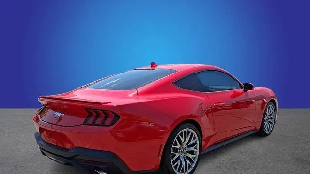 2025 Ford Mustang EcoBoost