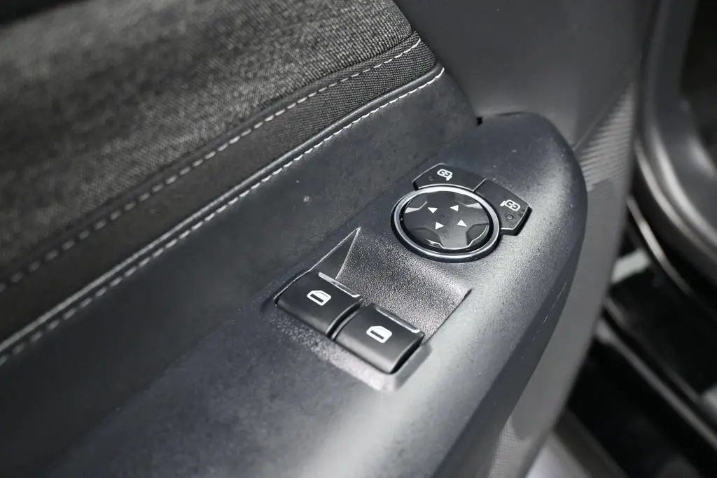 2026 Ford Mustang - $28,299