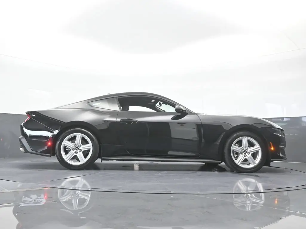 2026 Ford Mustang - $28,299
