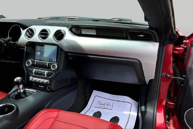 2016 Ford Mustang - $19,900
