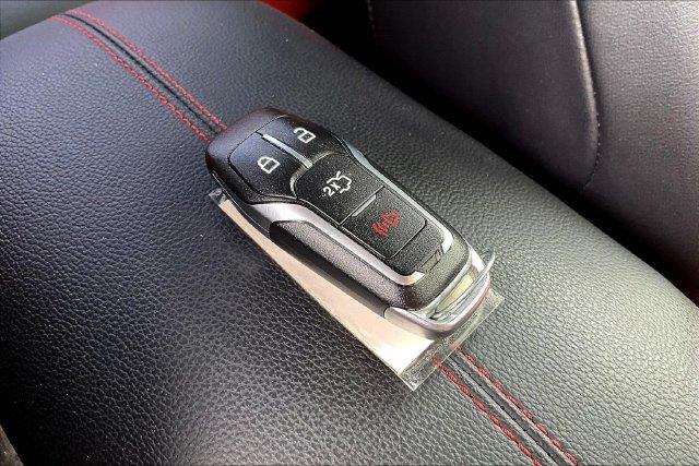2016 Ford Mustang - $19,900