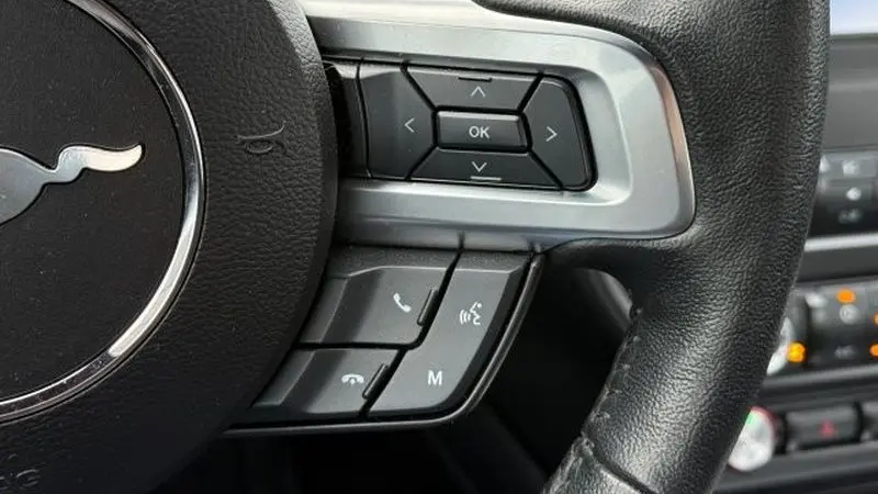 2021 Ford Mustang EcoBoost