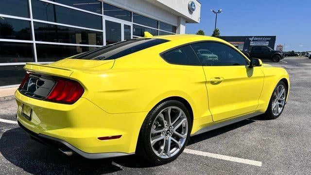 2021 Ford Mustang EcoBoost