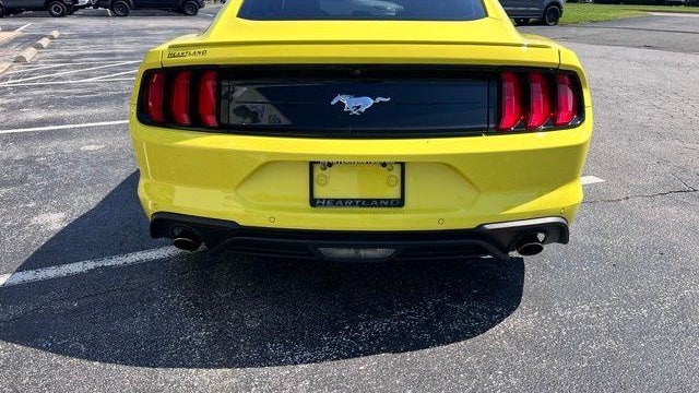 2021 Ford Mustang EcoBoost