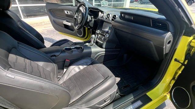 2021 Ford Mustang EcoBoost