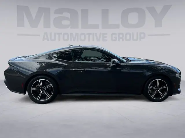 2024 Ford Mustang - $32,500
