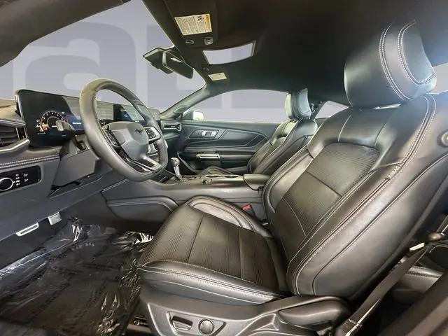 2024 Ford Mustang - $32,500