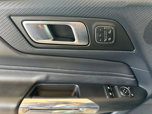 2024 Ford Mustang - $32,500