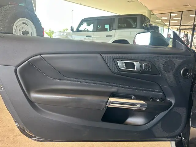 2024 Ford Mustang - $32,500
