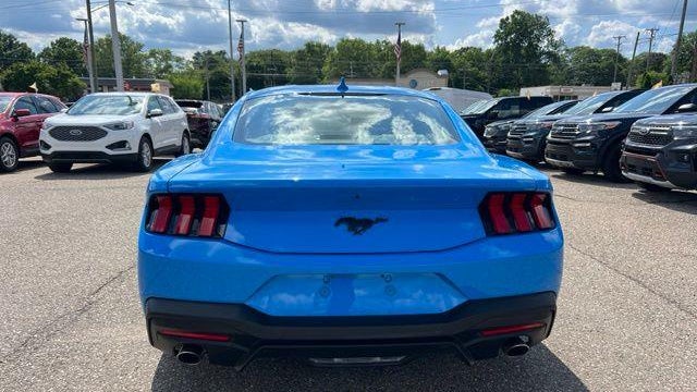 2024 Ford Mustang EcoBoost