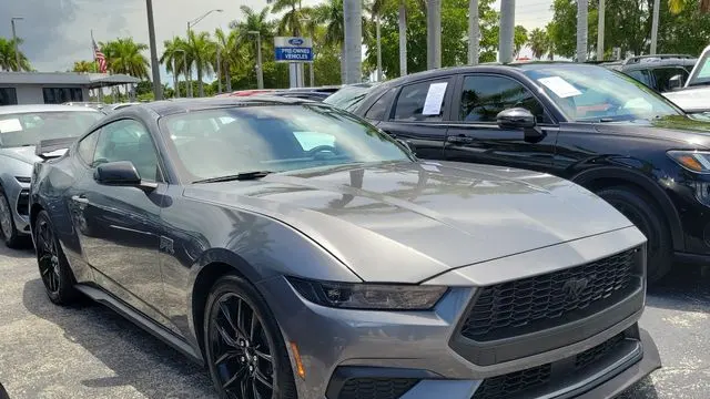 2024 Ford Mustang EcoBoost