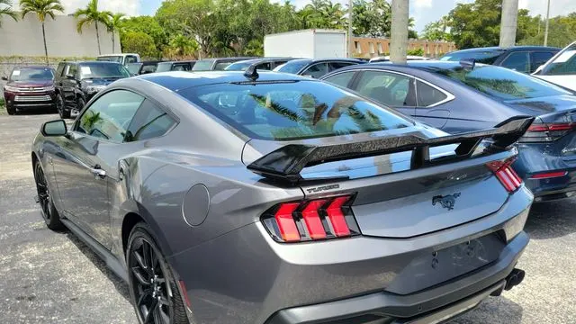 2024 Ford Mustang EcoBoost