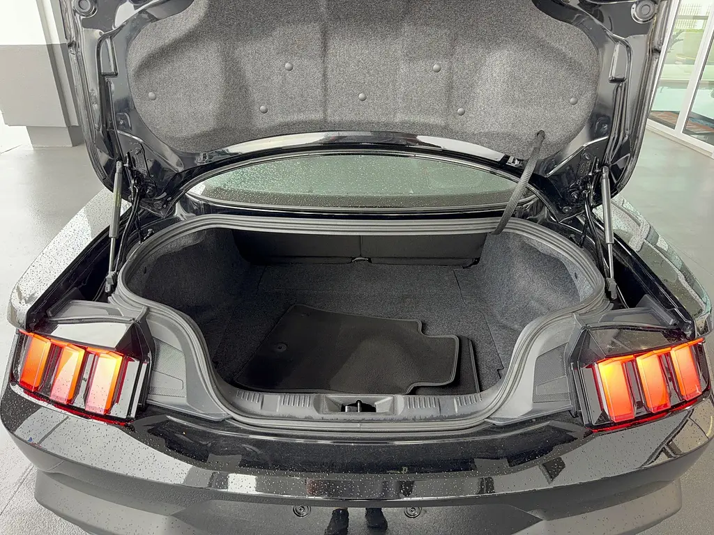 2024 Ford Mustang - $36,995