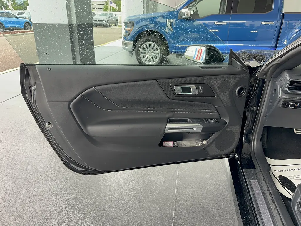 2024 Ford Mustang - $36,995