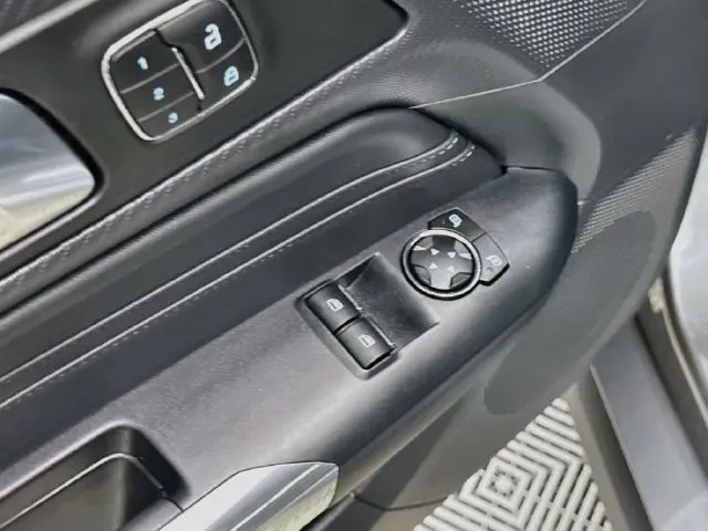 2025 Ford Mustang - $33,312