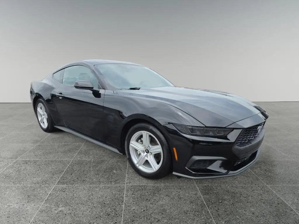 2026 Ford Mustang - $32,980