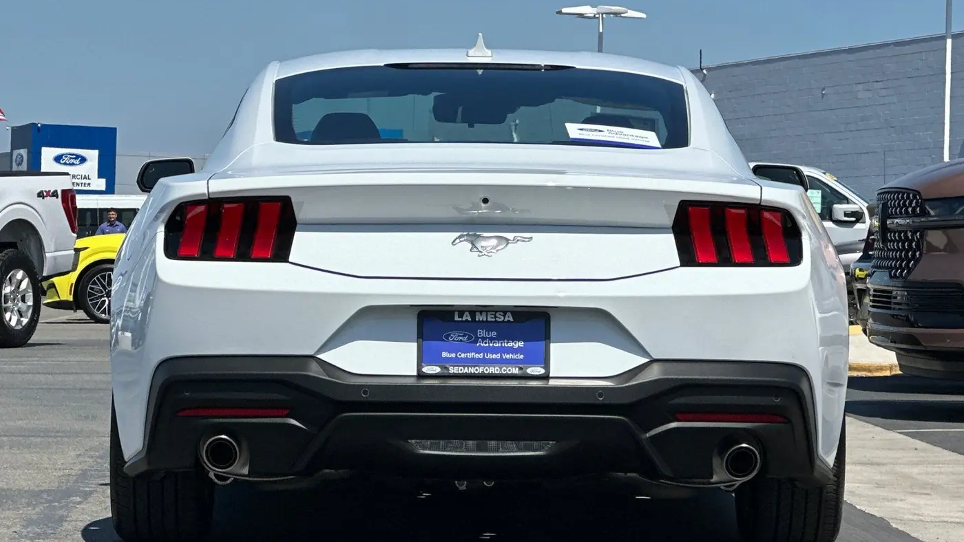 2026 Ford Mustang EcoBoost Premium