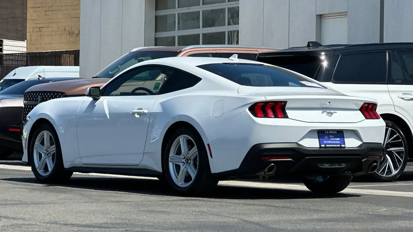 2026 Ford Mustang EcoBoost Premium