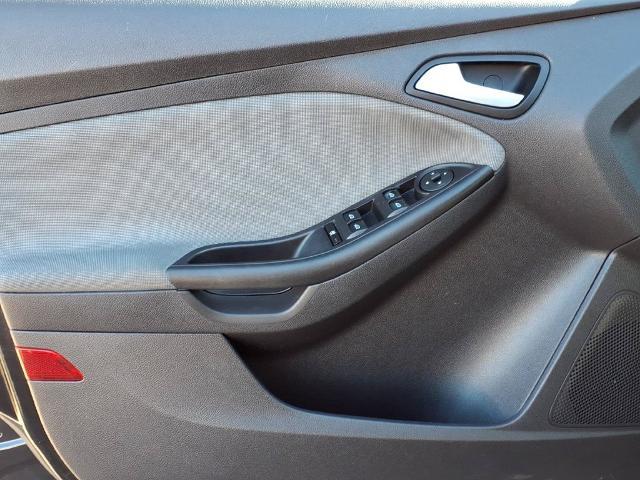 2014 Ford Focus - $4,998
