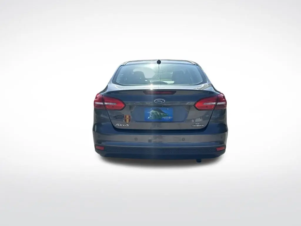 2015 Ford Focus - $3,999