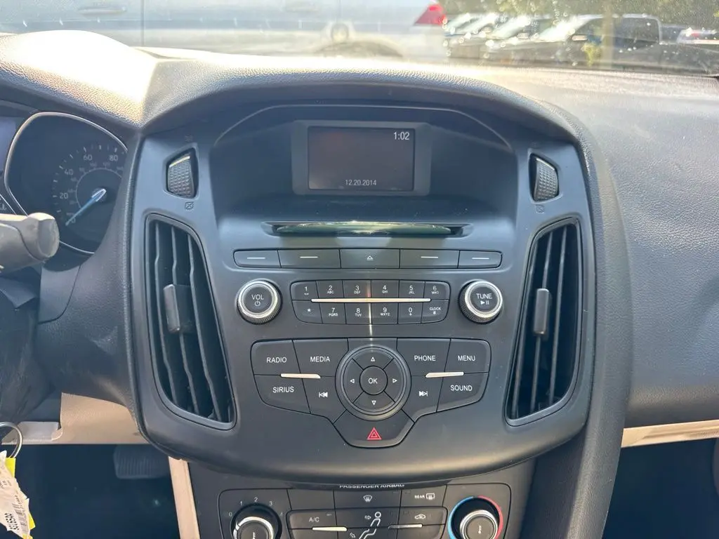 2015 Ford Focus - $3,999