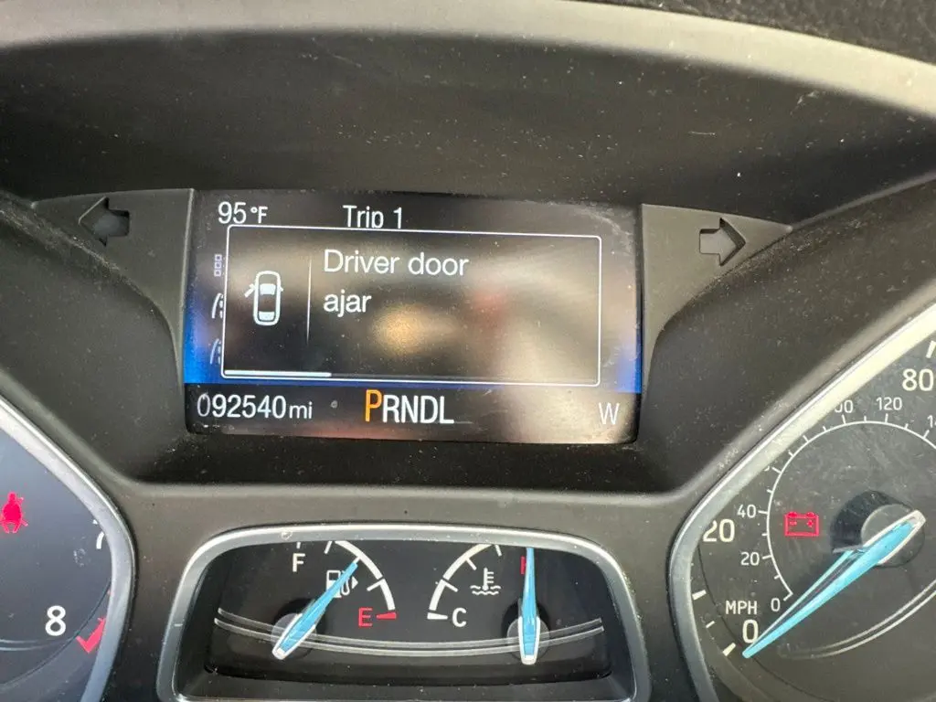 2015 Ford Focus - $3,999
