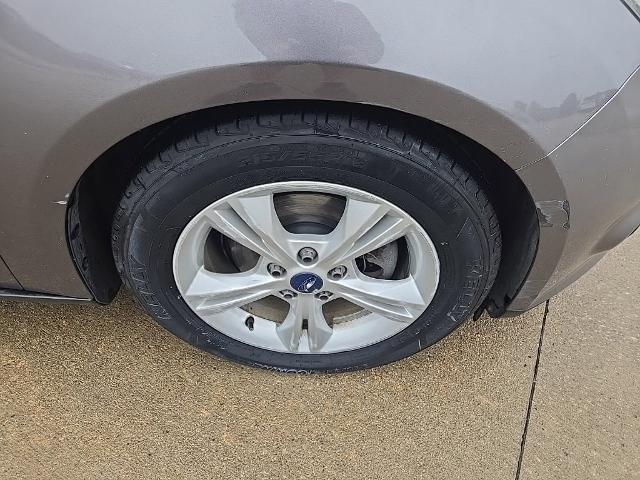 2014 Ford Focus - $8,997