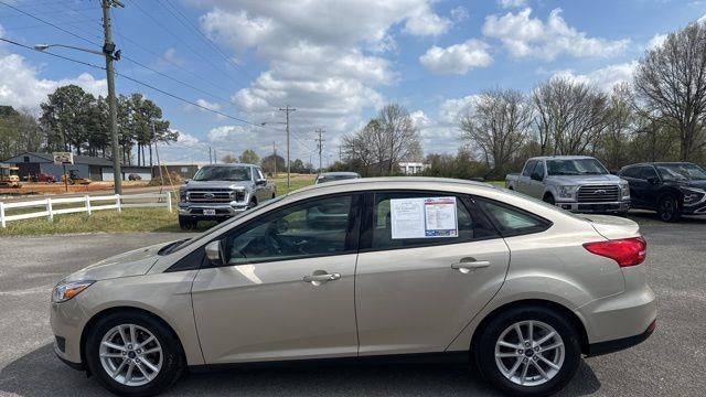 Preowned 2017 Ford Focus SE for Sale