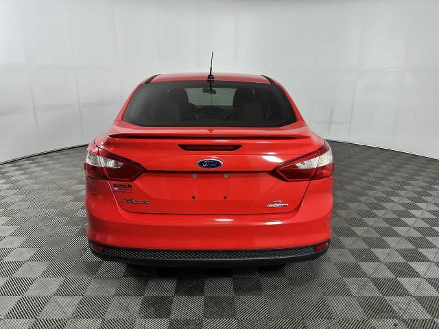 2014 Ford Focus - $4,900