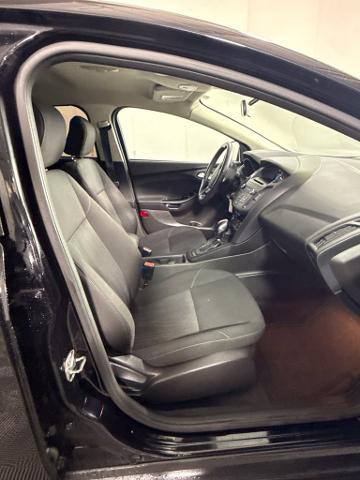 2016 Ford Focus - $8,478