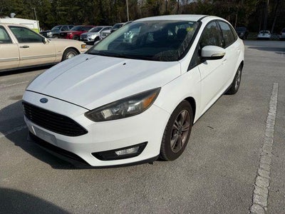 2017 Ford Focus SE 4DR Sedan