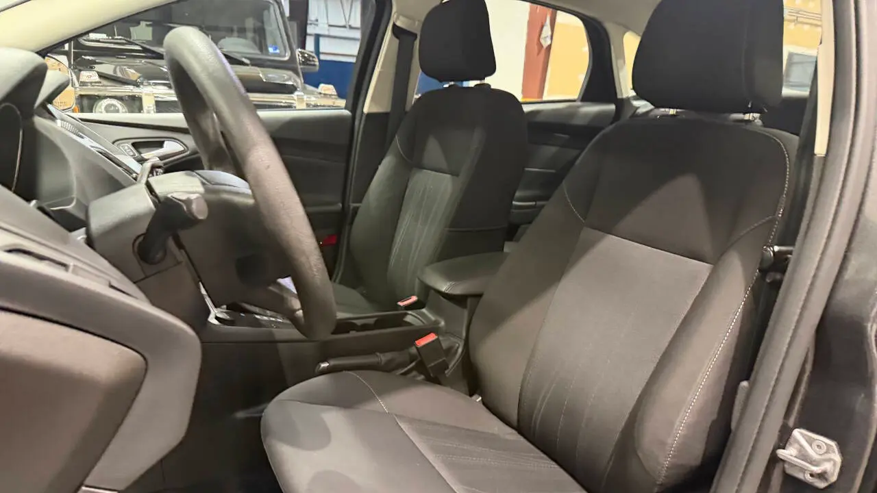 2018 Ford Focus SEL