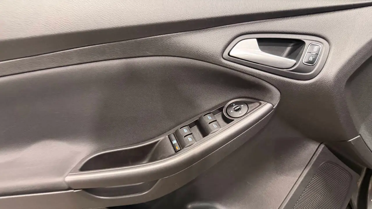 2018 Ford Focus SEL